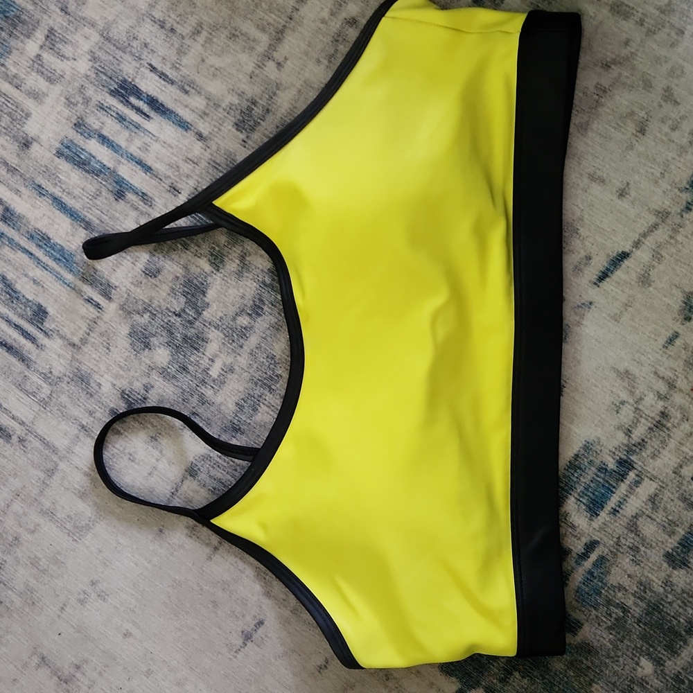 Zyia Active Sports Bra Black and Yellow Size XXL